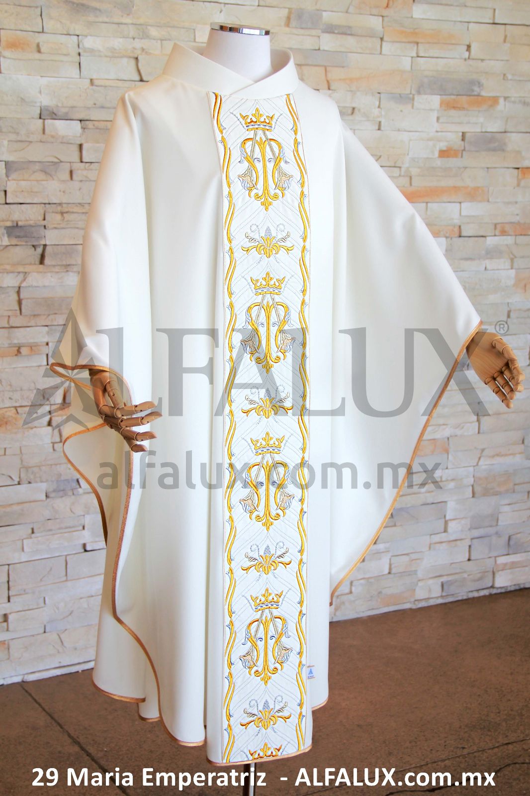 29 MARIA EMPERATRIZ Alfalux Casulla Central Perla 200 (6)